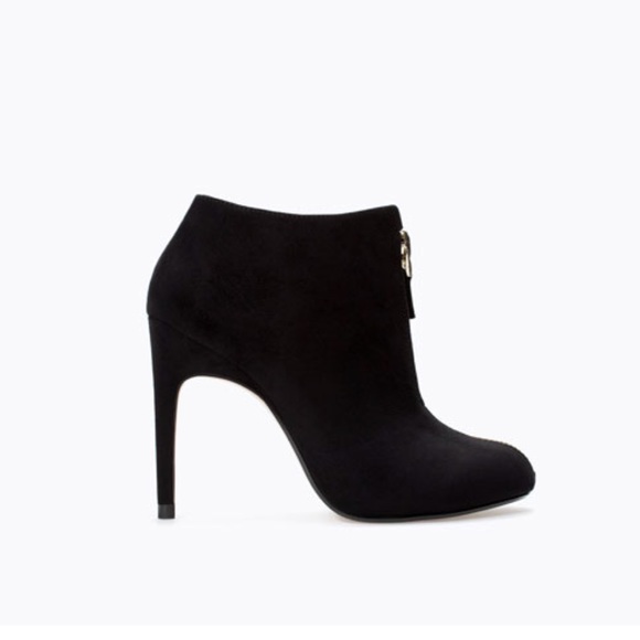 ✅SOLD✅Zara booties - Picture 2 of 8